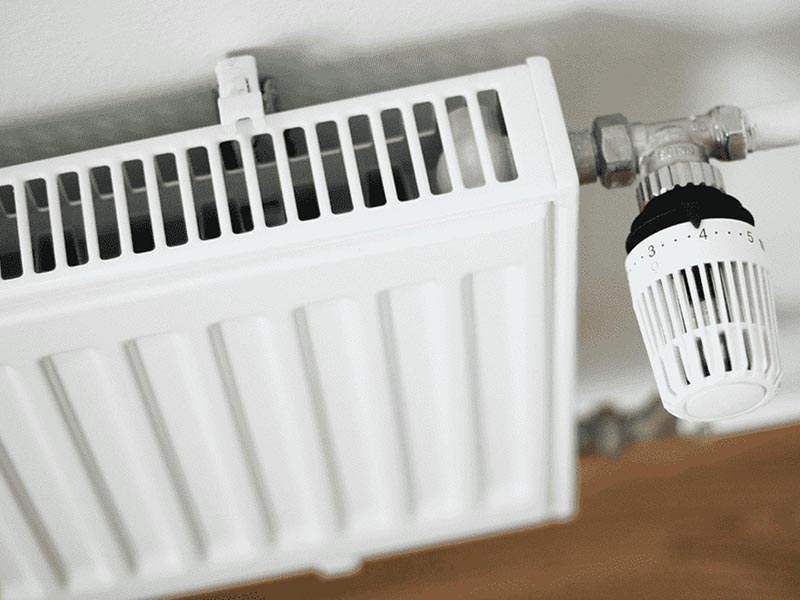 Byta element till vattenburet system radiatorer